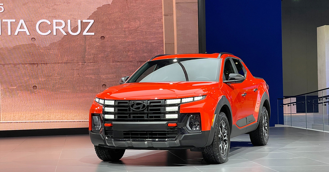 2025 Hyundai Tucson, Santa Cruz get bold new looks | Automotive News